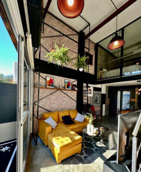 Plaza Serrano - New York style loft by Aires B&B